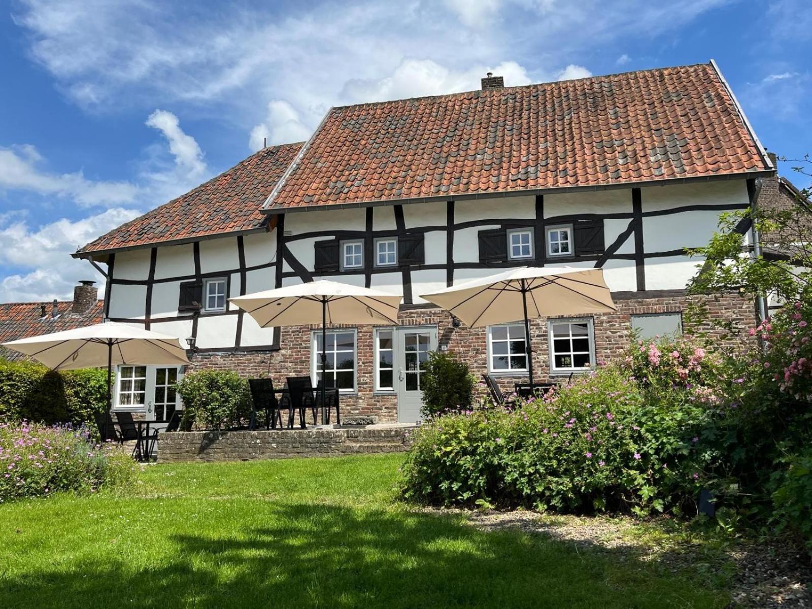Vakantiewoningen 'Hoeve De Witte Olifant' 누르빅 외부 사진